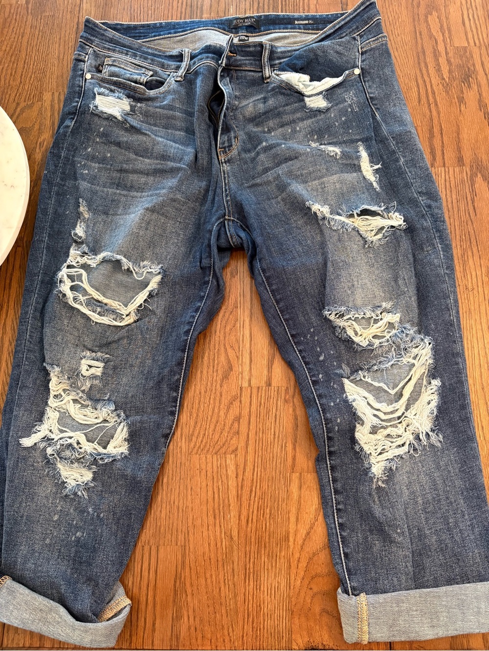 Judy BlueDistressed Women's Blue Denim Jeans - Relaxed Fit